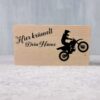 Motocross-Frühstücksbrett aus Buche Frühstücksbrett aus Buchenholz mit Motocross-Fahrer und personalisierter Namensgravur